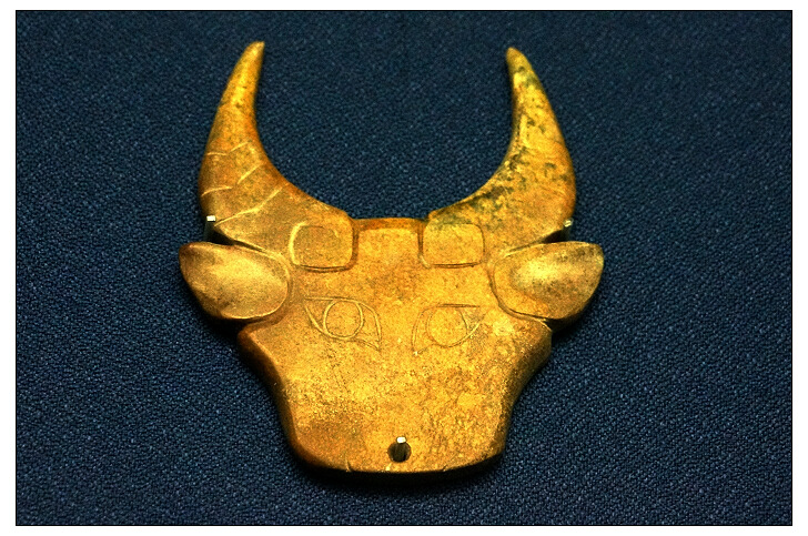 中原古代玉器--佩饰玉（三）