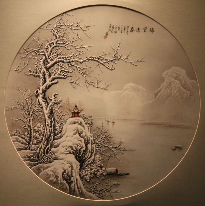精美的当代瓷板画艺术作品