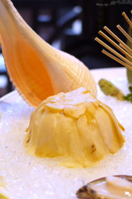 中国韵味洋房火锅餐厅内饰设计
