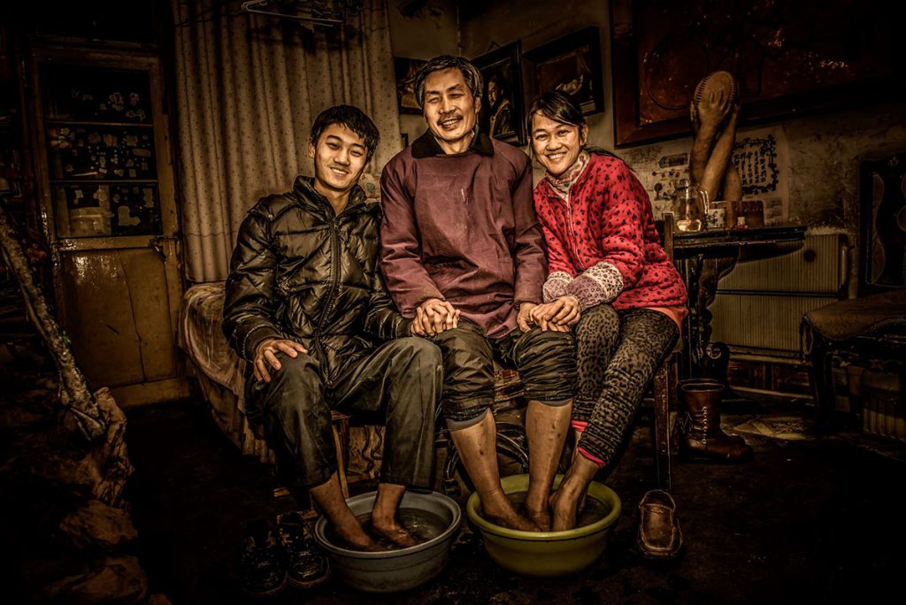 柴金辰Chai JinChen洗脚主题创意视觉艺术