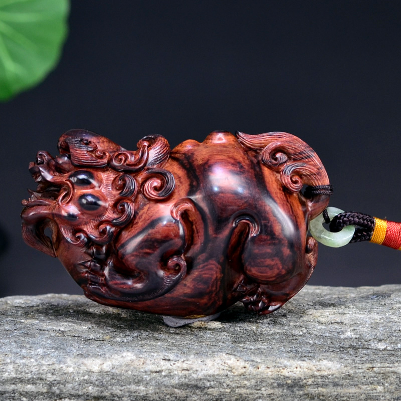 精美的紫檀黄花梨雕刻艺术作品（六）