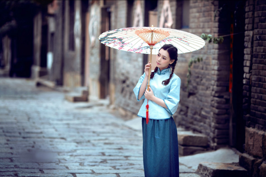 民国风情美女服饰艺术