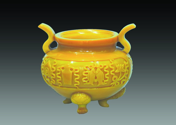 精美的黄玉雕刻艺术作品