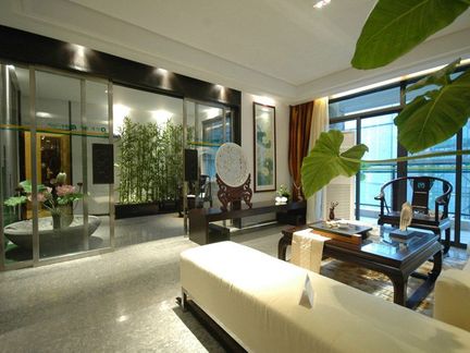 中式风格别墅客厅玻璃移门装修